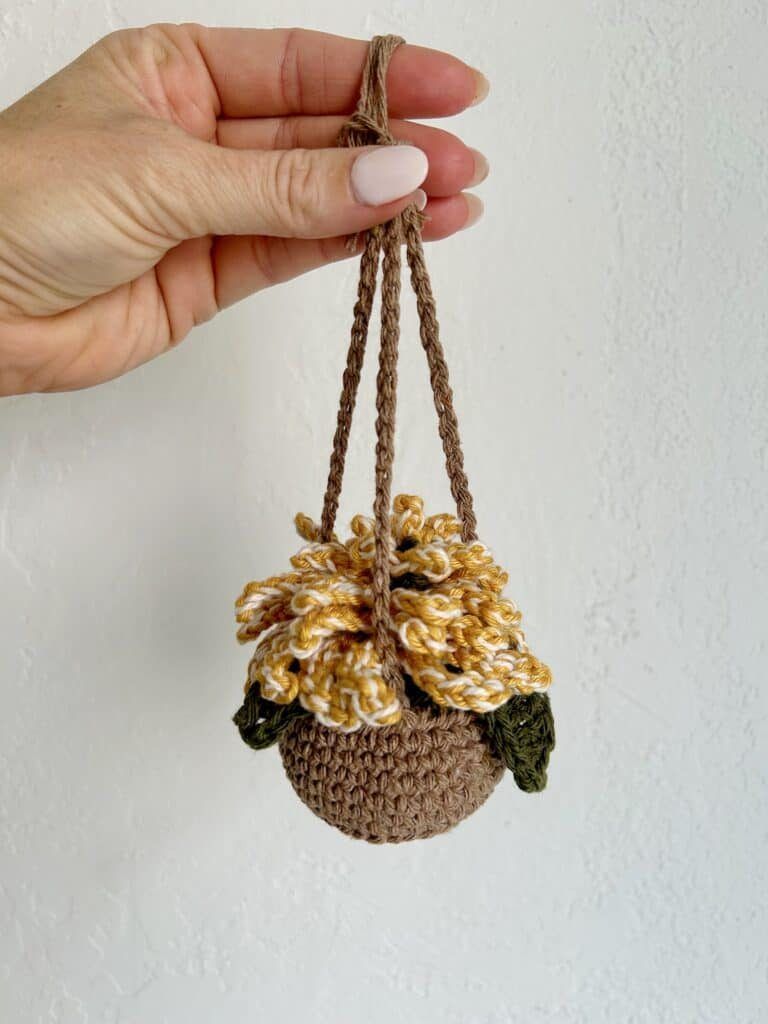 Leaf and Blossom Crochet Car Charm free crochet pattern by Julie