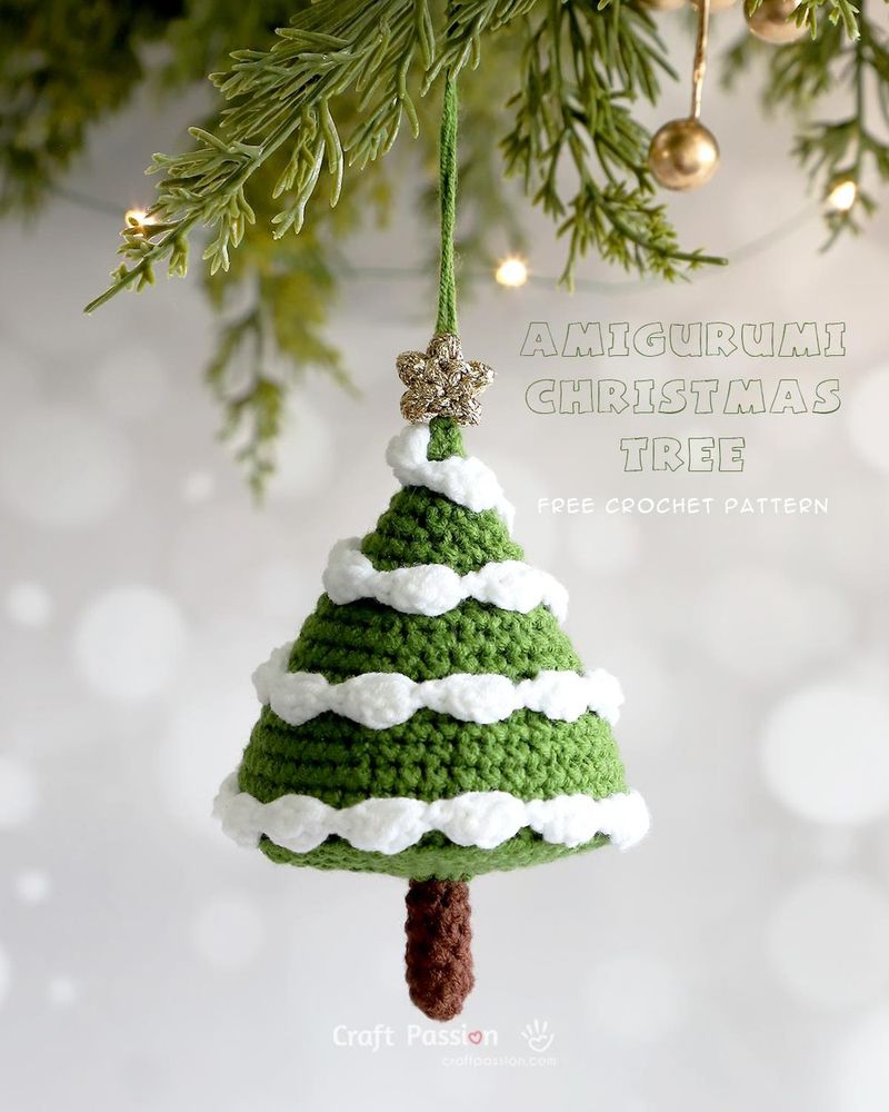Amigurumi Christmas Tree (Craft Passion) free crochet pattern by Joanne