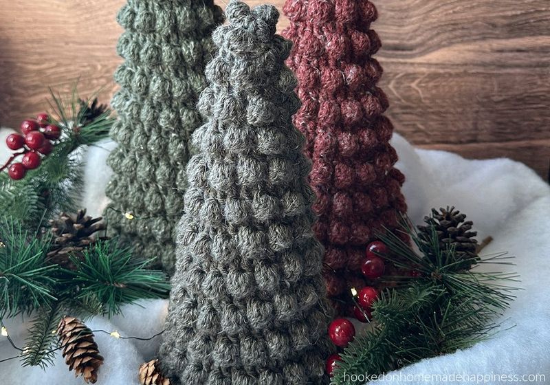 Bobble Christmas Trees free crochet pattern by Hooked on Homemade Happiness