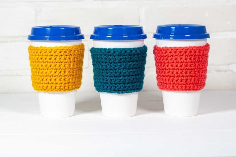 Beginner Coffee Travel Cup Cozy free crochet pattern by Winding Road Crochet