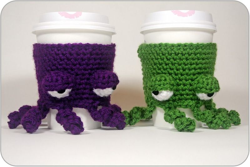 Grumpy Octopus Coffee Cup Cozy free crochet pattern by Twinkie Chan