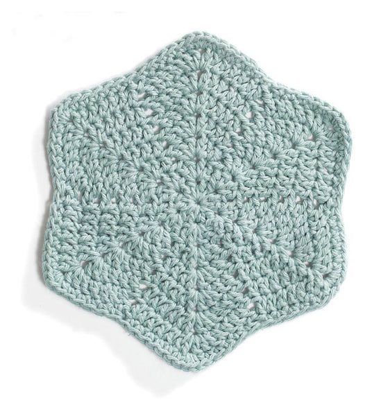 Sylvan Star Washcloth free crochet pattern by Lion Brand Yarn