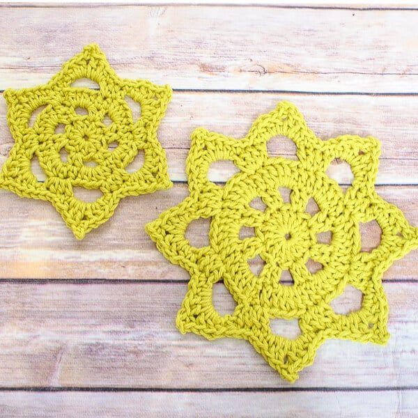 Chunky Crochet Doily in Two Sizes free crochet pattern by Petals to Picots