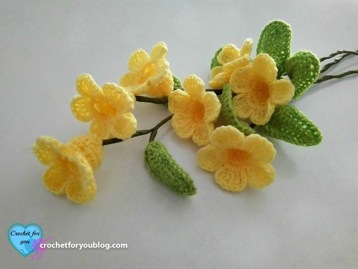 Golden Trumpet Vine 3D Bouquet free crochet pattern by Crochet For You