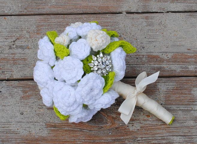 Crochet Bridal Bouquet and Boutonniere free crochet pattern by Lorene