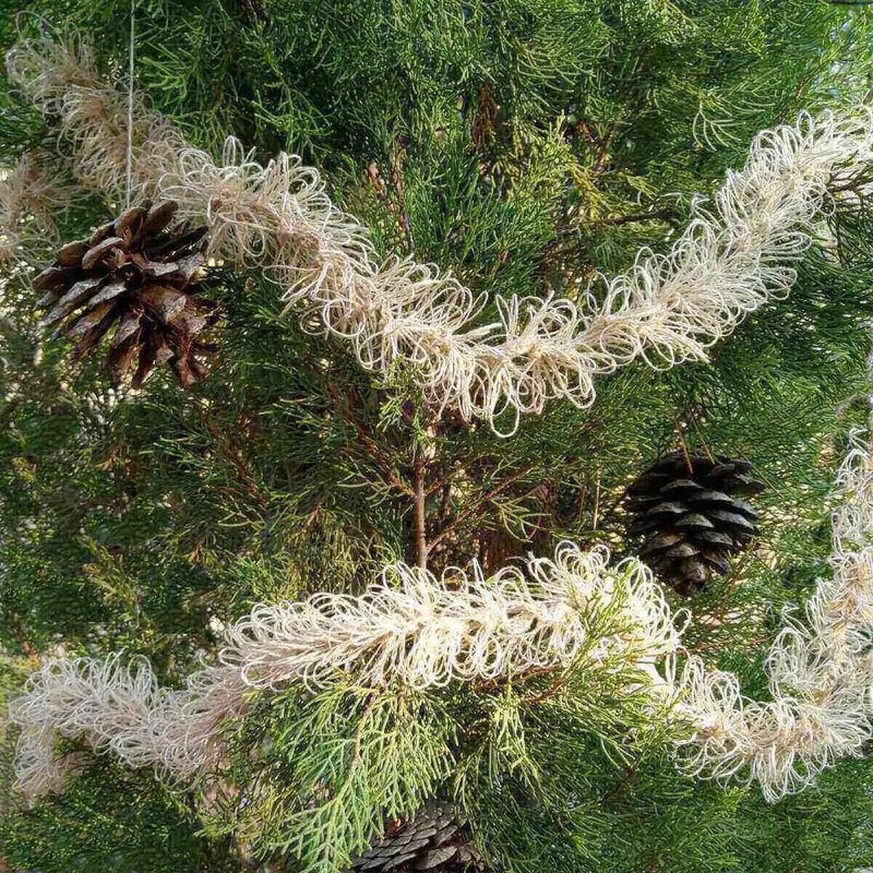 Eco-Friendly Crochet Tinsel Garland free crochet pattern by Tina Rinaudo