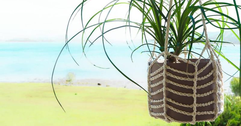 Crochet Plant Hanger – FREE Easy Pattern free crochet pattern by Janne Kleivset