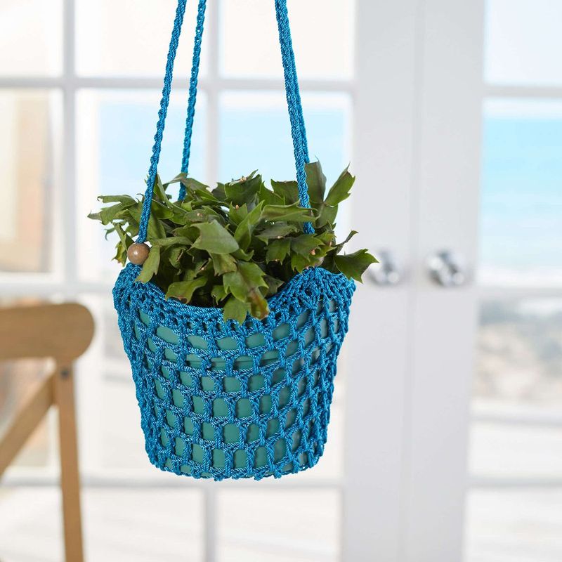Blooming Beauty Plant Hanger free crochet pattern by Red Heart