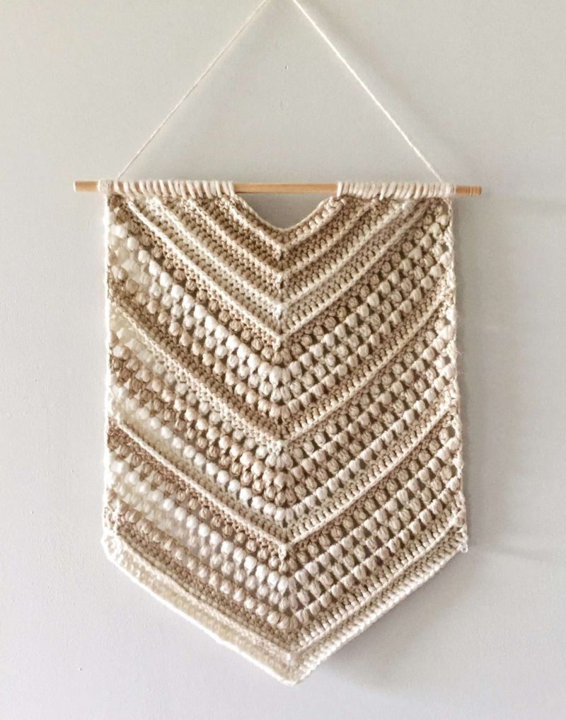 Willow Wall Hanging free crochet pattern by Dayna Perry