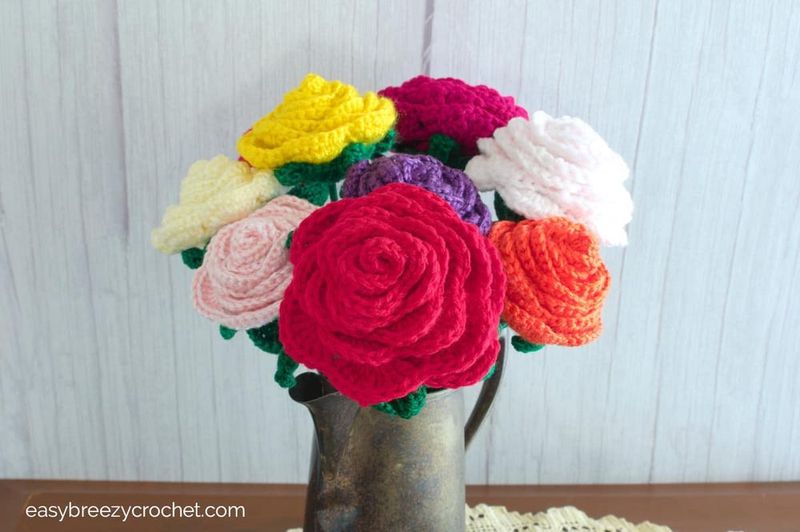 Easy Crochet Rose free crochet pattern by Easy Breezy Crochet