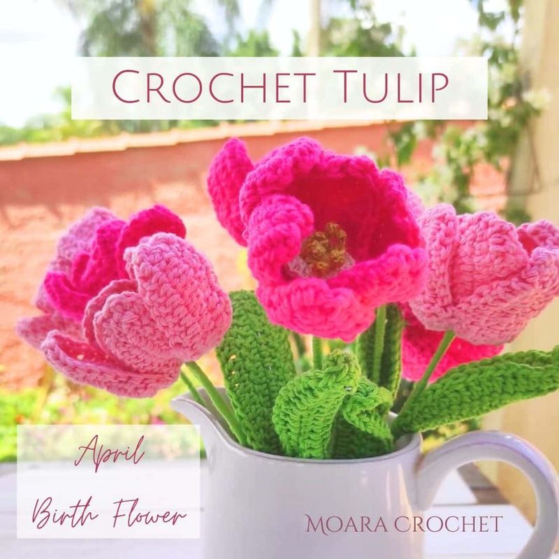 How to Crochet Tulip Flowers free crochet pattern by Moara Crochet