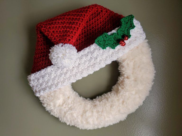 Santa Hat Wreath free crochet pattern by Erica Fedor