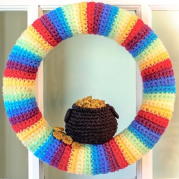 St. Patrick's Day Pot of Gold Wreath free crochet pattern by Kara