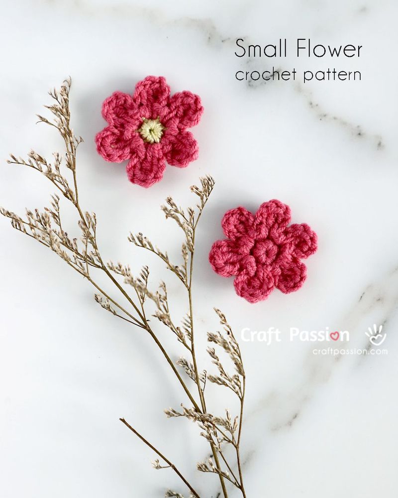 Easy Crochet Flower free crochet pattern by Joanne Loh