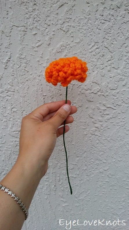 Frilly Flowers free crochet pattern by EyeLoveKnots